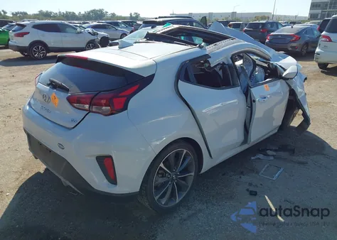 2020 Hyundai Veloster 2.0 Premium z USA, uszkodzony, nr VIN KMHTG6AF7LU021208